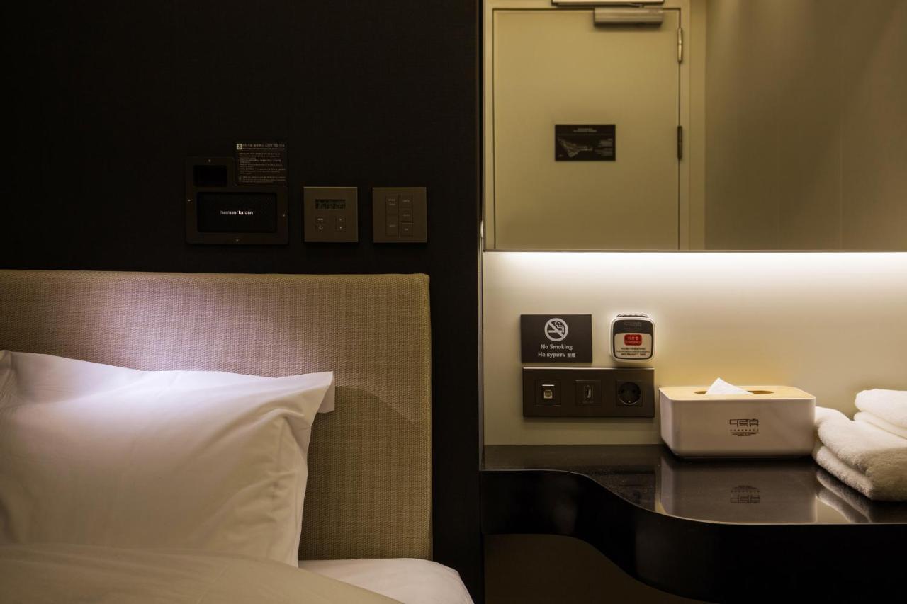 Darakhyu Incheon Airport Terminal No.1 Capsule Hotel Zewnętrze zdjęcie